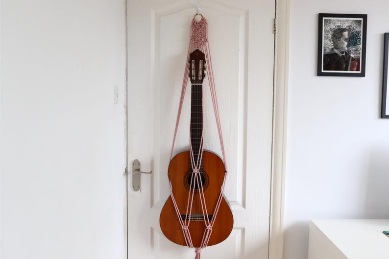 Guitar Hanger - Diamond Pattern