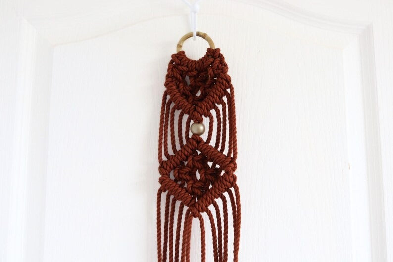 Guitar Hanger - Gold Bead