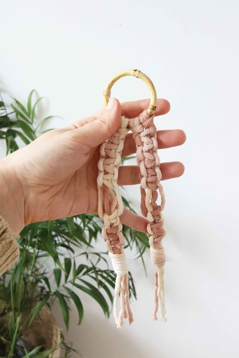 Mini Hanger - Marshmallow