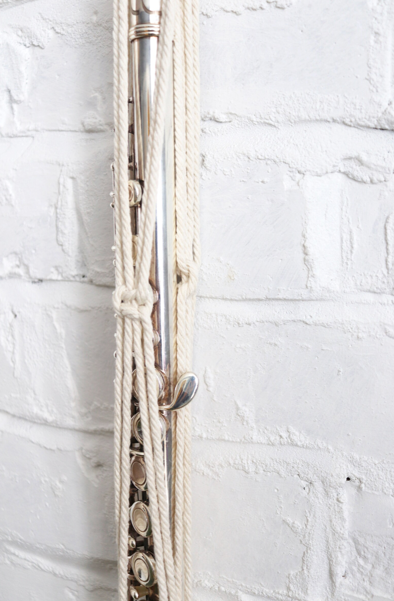 flute mount hanger