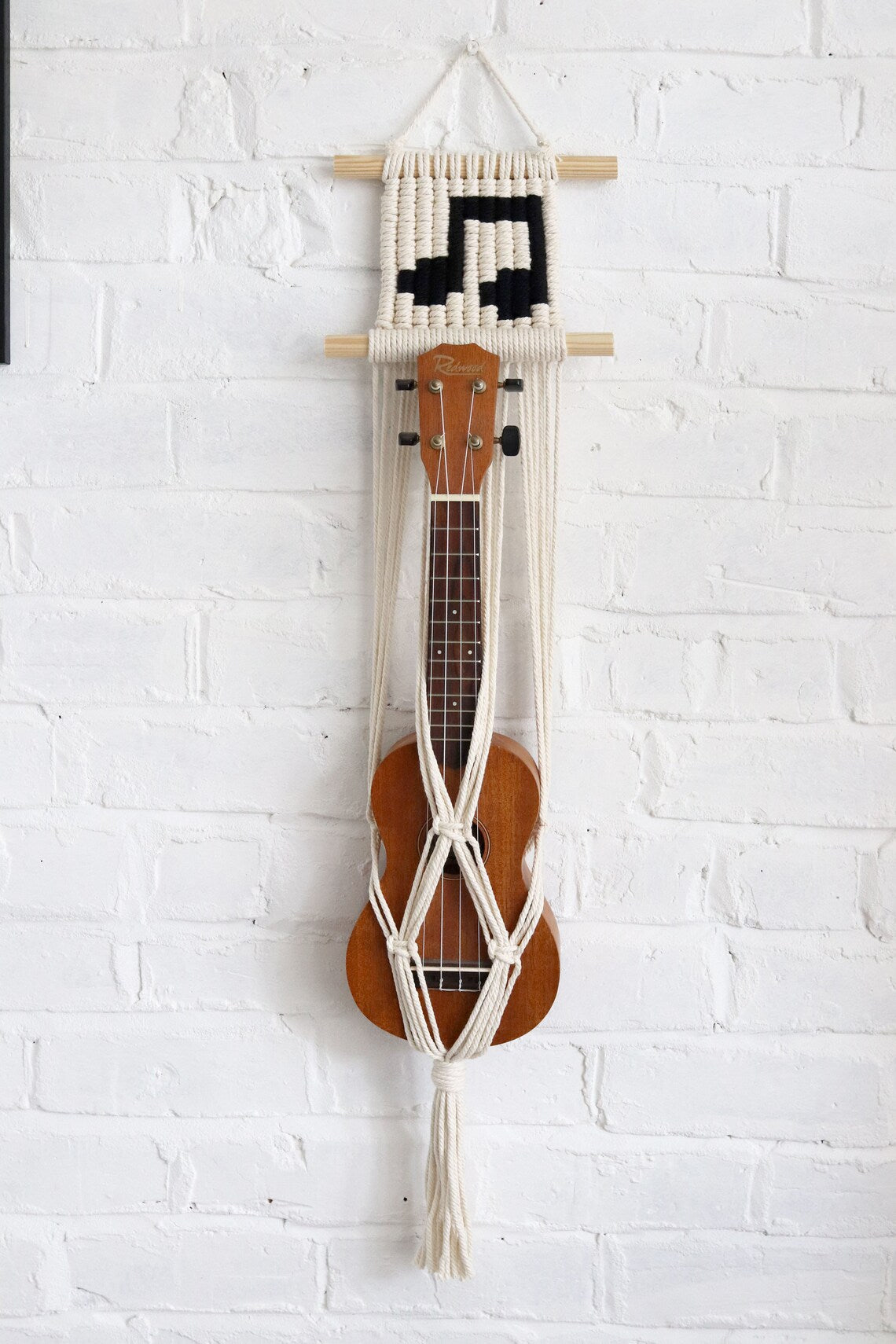 macrame guitar hanger