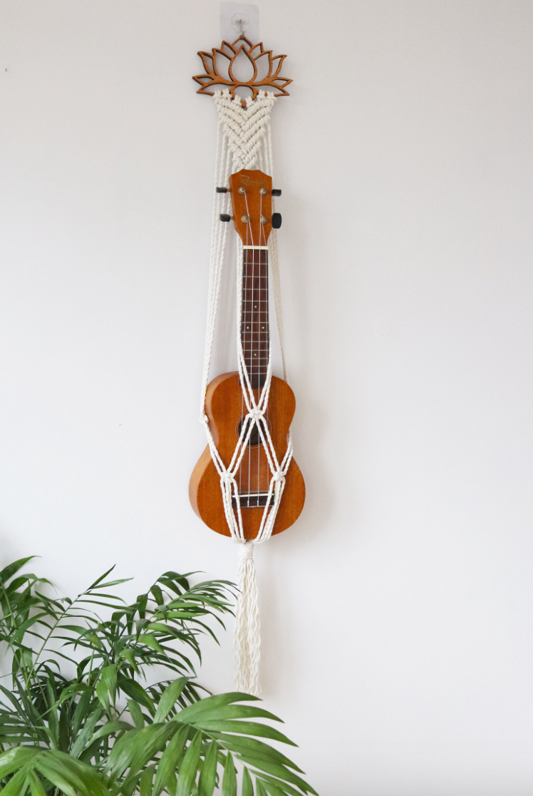 ukulele mount